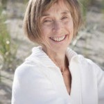 Mary_in_dunes_2-210